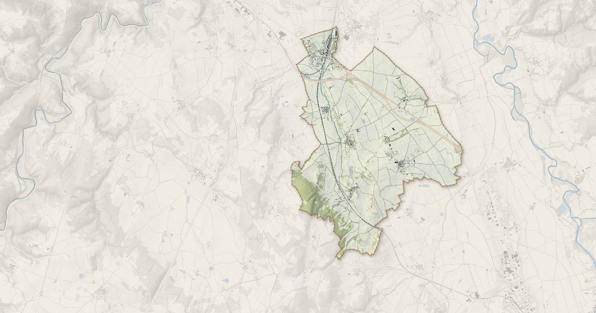 Portrait cartographique de Bournoncle-Saint-Pierre : relief, eau, forêts, bâti et voies, calculés à partir des données de l'IGN