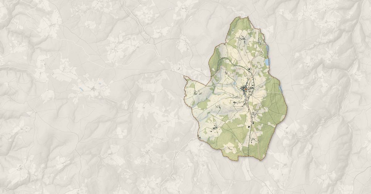 Portrait cartographique de La Chaise-Dieu : relief, eau, forêts, bâti et voies, calculés à partir des données de l'IGN