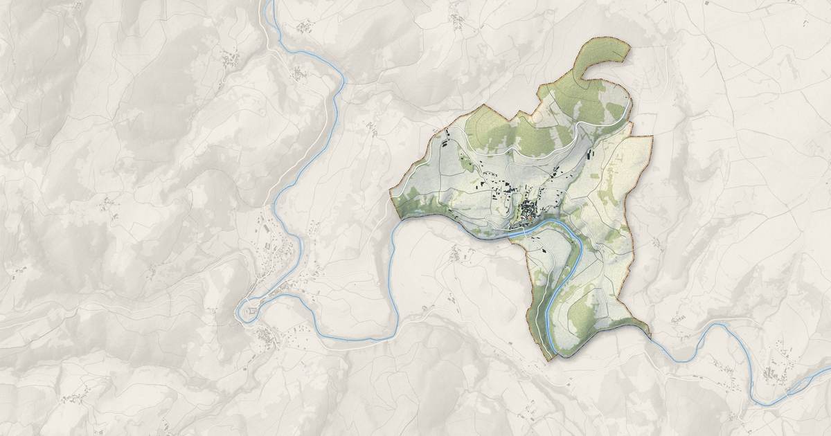 Portrait cartographique de Chilhac : relief, eau, forêts, bâti et voies, calculés à partir des données de l'IGN
