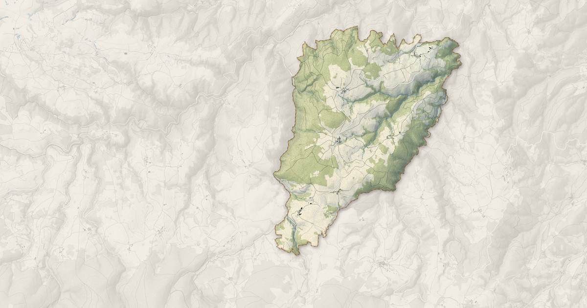 Portrait cartographique de Ferrussac : relief, eau, forêts, bâti et voies, calculés à partir des données de l'IGN