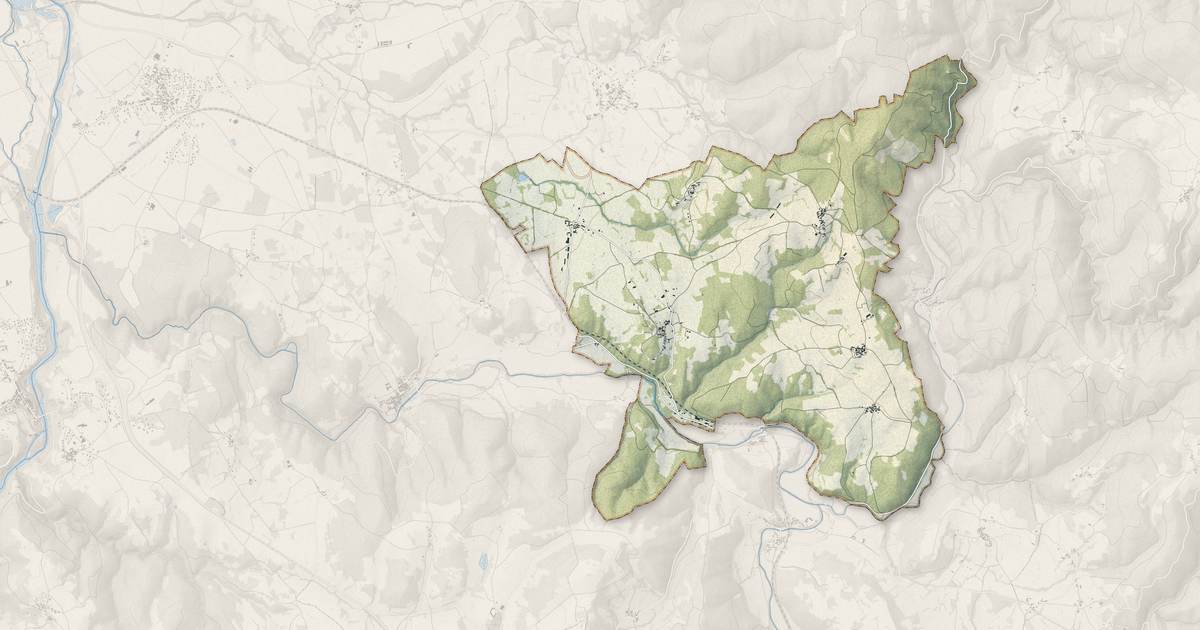 Portrait cartographique de Frugières-le-Pin : relief, eau, forêts, bâti et voies, calculés à partir des données de l'IGN