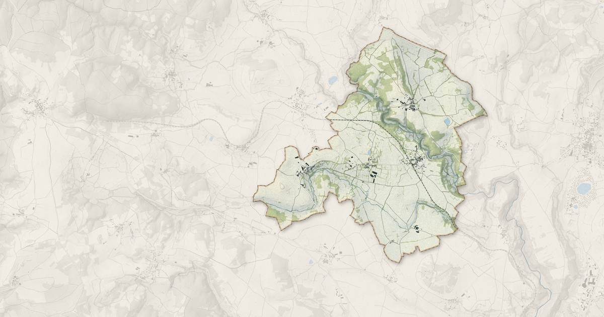 Portrait cartographique de Lissac : relief, eau, forêts, bâti et voies, calculés à partir des données de l'IGN