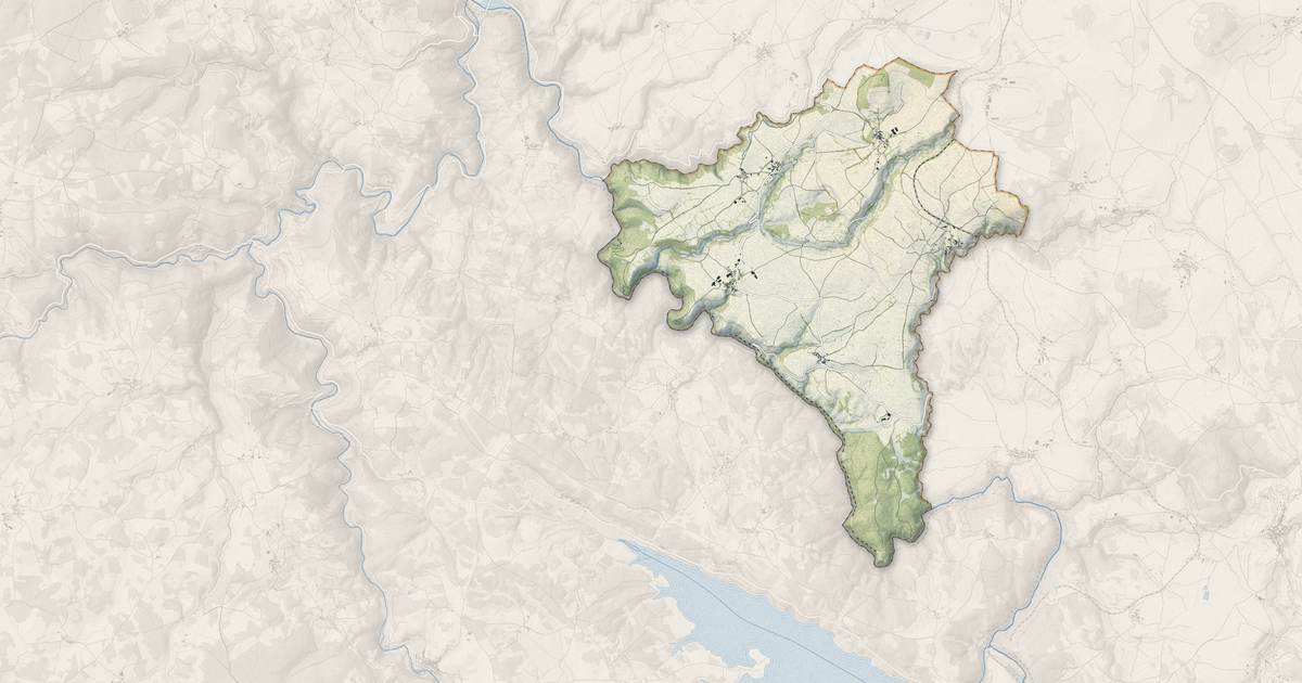 Portrait cartographique de Rauret : relief, eau, forêts, bâti et voies, calculés à partir des données de l'IGN