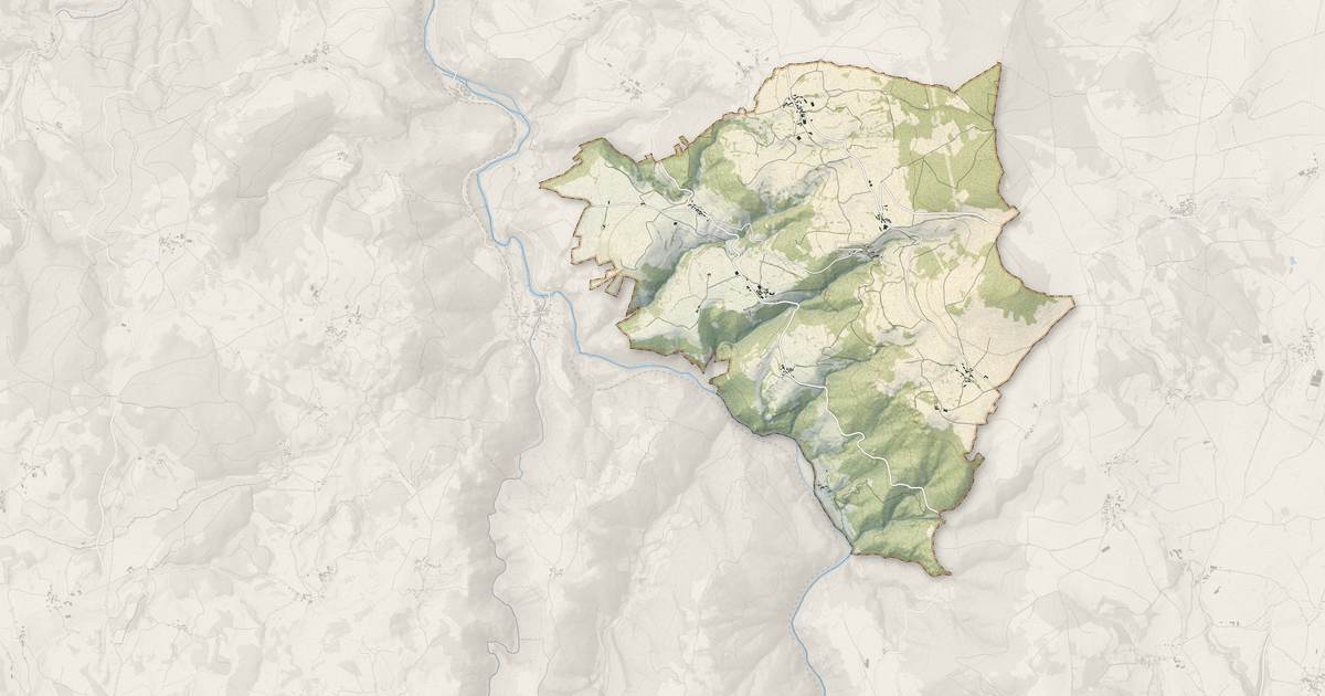 Portrait cartographique de Saint-Bérain : relief, eau, forêts, bâti et voies, calculés à partir des données de l'IGN