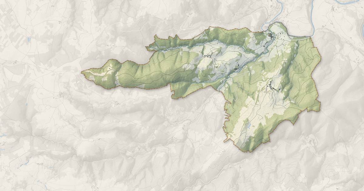 Portrait cartographique de Saint-Cirgues : relief, eau, forêts, bâti et voies, calculés à partir des données de l'IGN
