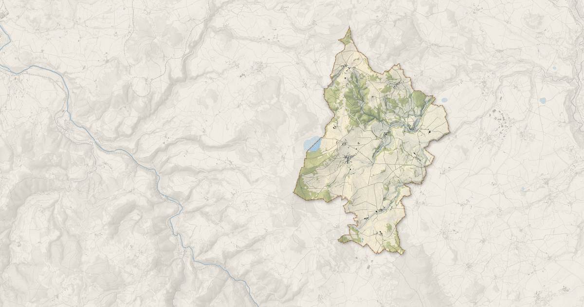 Portrait cartographique de Saint-Jean-de-Nay : relief, eau, forêts, bâti et voies, calculés à partir des données de l'IGN