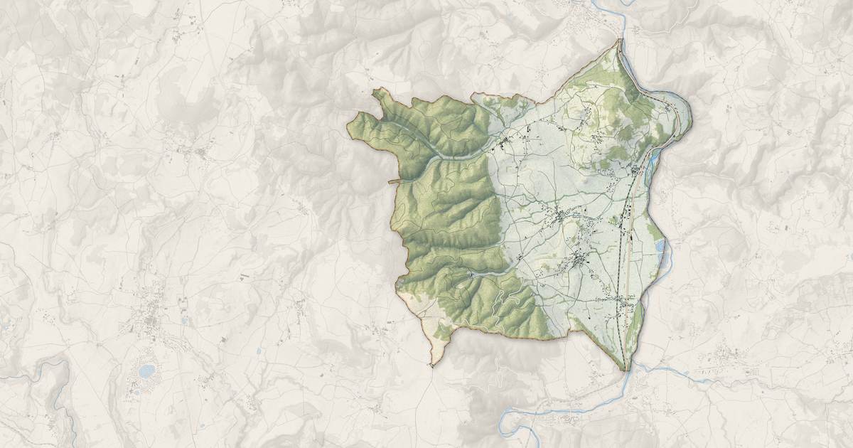 Portrait cartographique de Saint-Vincent : relief, eau, forêts, bâti et voies, calculés à partir des données de l'IGN