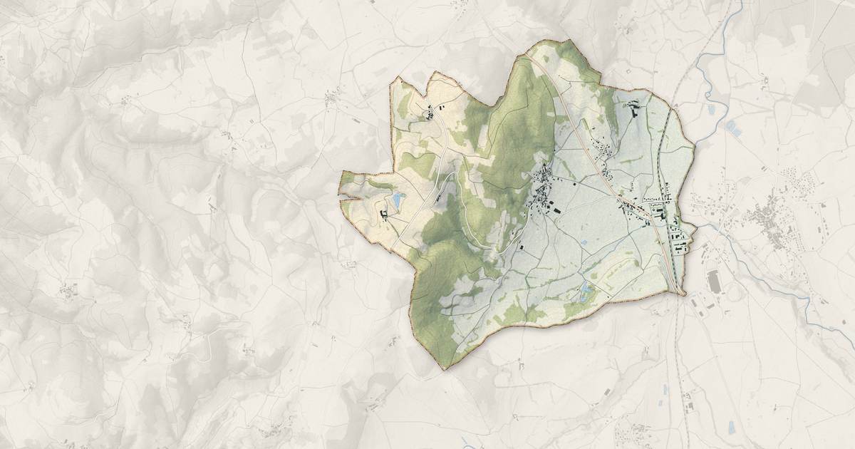 Portrait cartographique de Salzuit : relief, eau, forêts, bâti et voies, calculés à partir des données de l'IGN