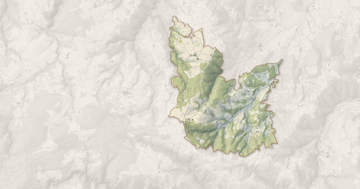 Portrait cartographique de Tailhac : relief, eau, forêts, bâti et voies, calculés à partir des données de l'IGN