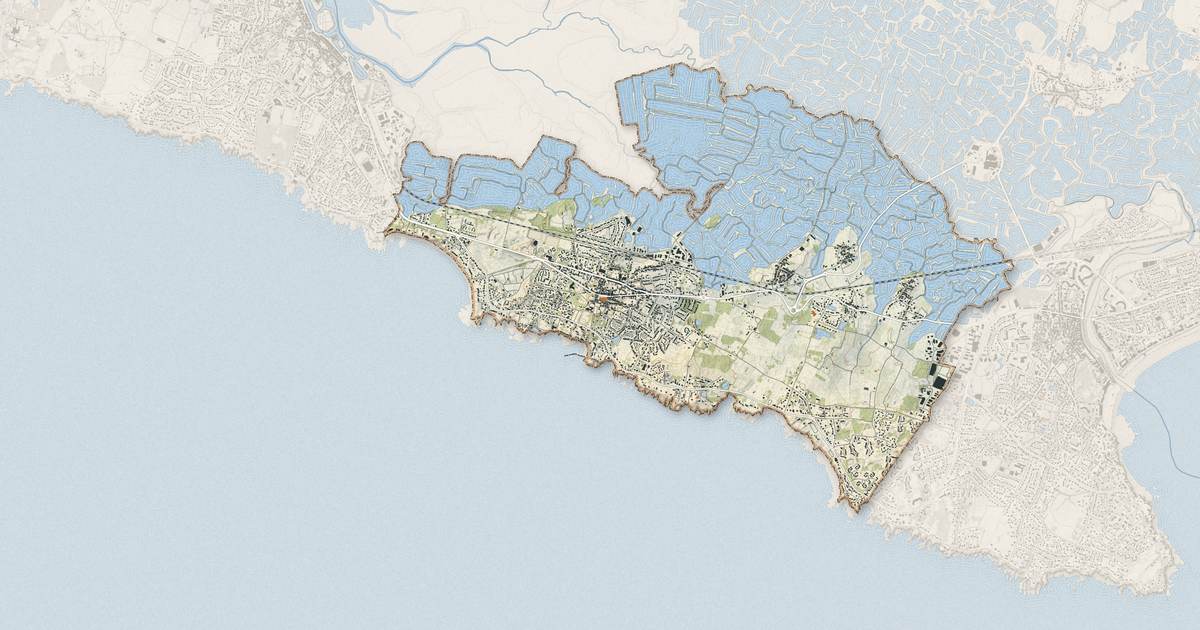 Portrait cartographique de Batz-sur-Mer : relief, eau, forêts, bâti et voies, calculés à partir des données de l'IGN