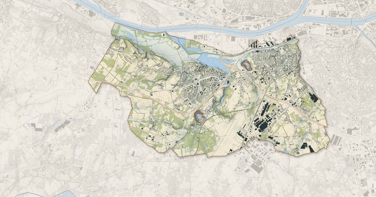 Portrait cartographique de Bouguenais : relief, eau, forêts, bâti et voies, calculés à partir des données de l'IGN