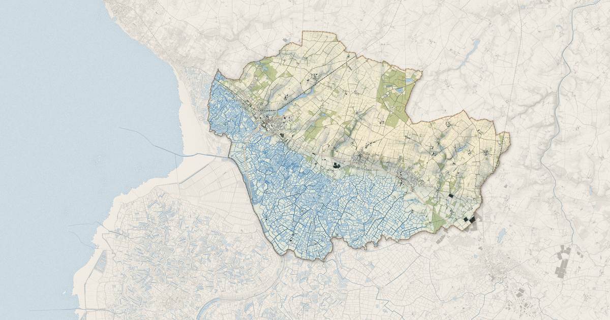 Portrait cartographique de Villeneuve-en-Retz : relief, eau, forêts, bâti et voies, calculés à partir des données de l'IGN