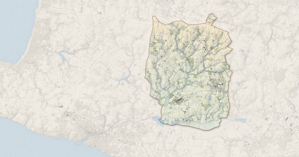 Portrait cartographique de Chauvé : relief, eau, forêts, bâti et voies, calculés à partir des données de l'IGN
