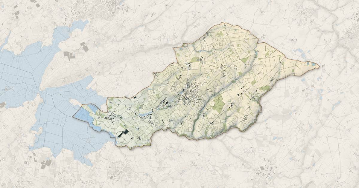 Portrait cartographique de Le Landreau : relief, eau, forêts, bâti et voies, calculés à partir des données de l'IGN