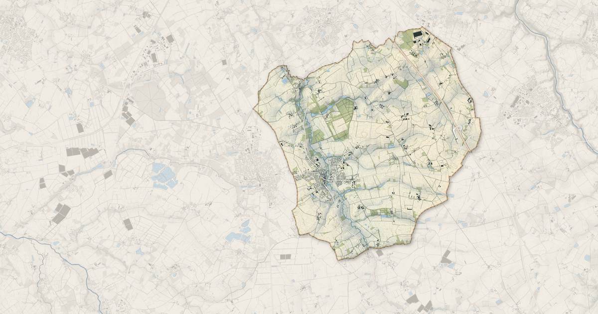 Portrait cartographique de Montbert : relief, eau, forêts, bâti et voies, calculés à partir des données de l'IGN