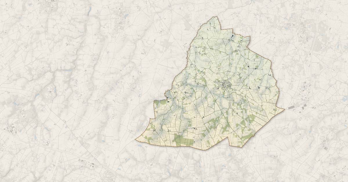 Portrait cartographique de Notre-Dame-des-Landes : relief, eau, forêts, bâti et voies, calculés à partir des données de l'IGN