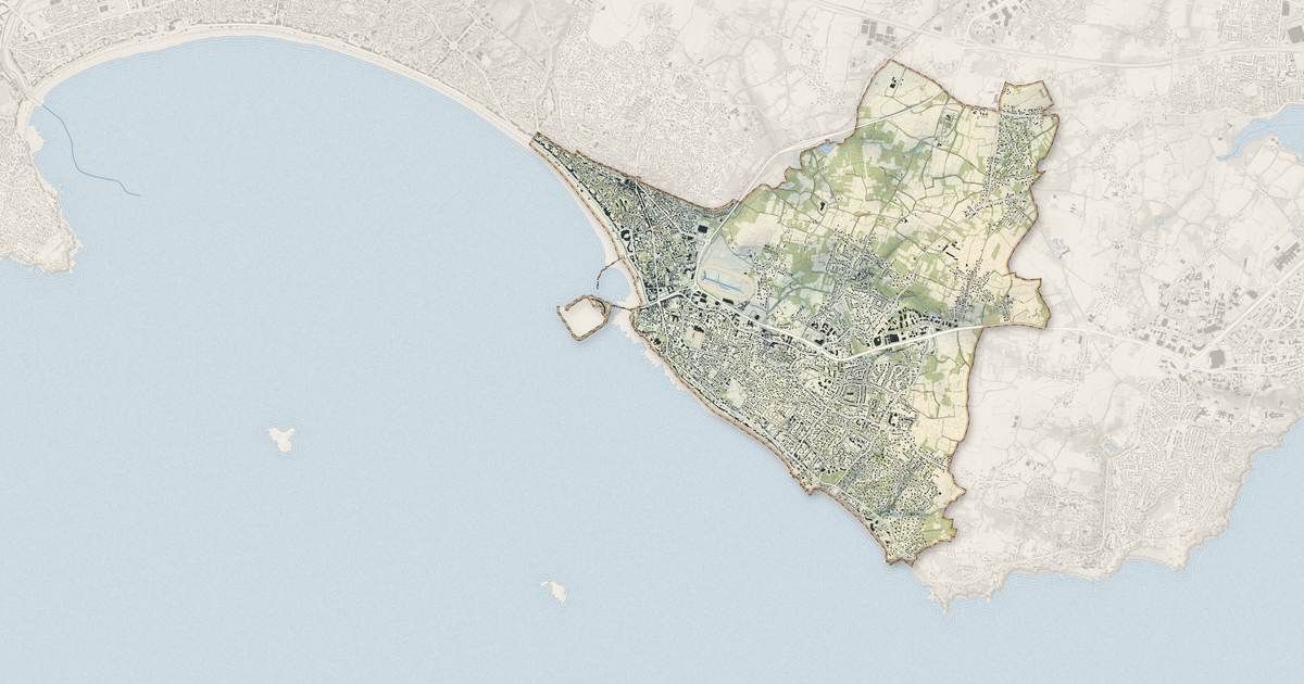 Portrait cartographique de Pornichet : relief, eau, forêts, bâti et voies, calculés à partir des données de l'IGN