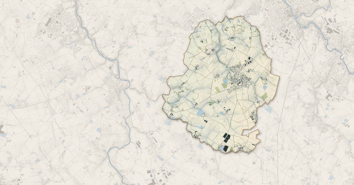 Portrait cartographique de Saint-Hilaire-de-Clisson : relief, eau, forêts, bâti et voies, calculés à partir des données de l'IGN