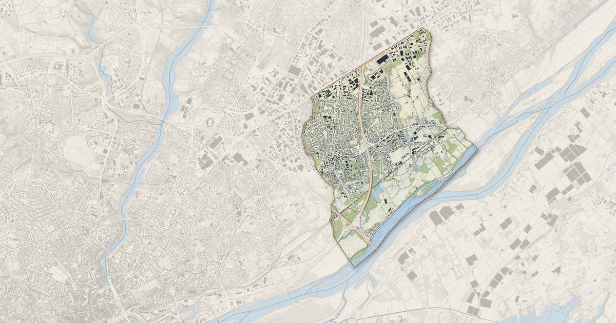 Portrait cartographique de Sainte-Luce-sur-Loire : relief, eau, forêts, bâti et voies, calculés à partir des données de l'IGN