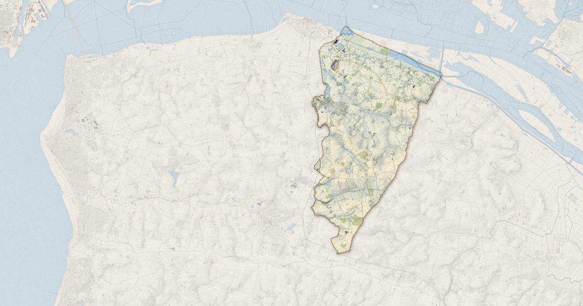 Portrait cartographique de Saint-Viaud : relief, eau, forêts, bâti et voies, calculés à partir des données de l'IGN