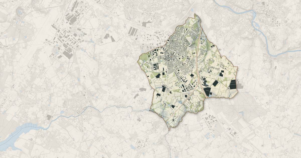 Portrait cartographique de Les Sorinières : relief, eau, forêts, bâti et voies, calculés à partir des données de l'IGN