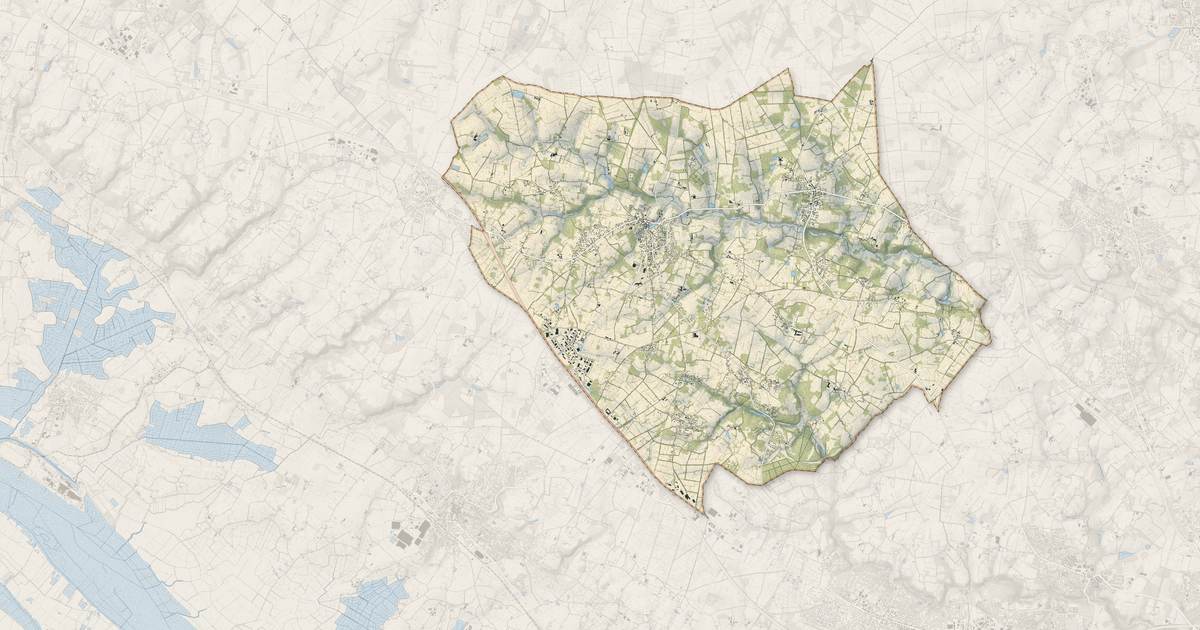 Portrait cartographique de Vigneux-de-Bretagne : relief, eau, forêts, bâti et voies, calculés à partir des données de l'IGN