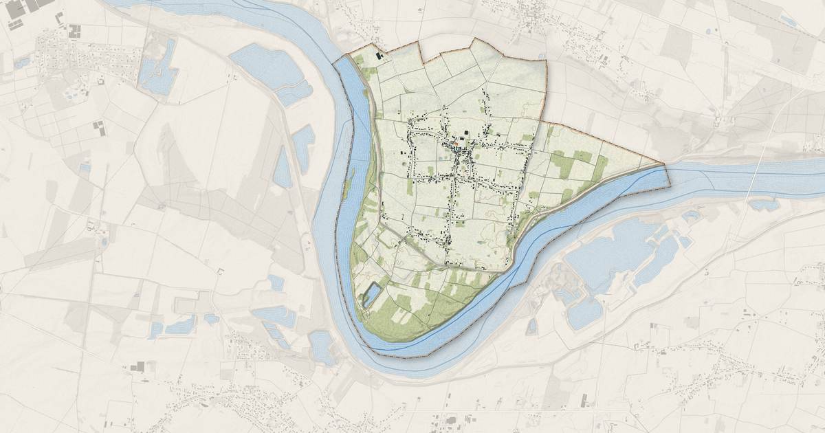Portrait cartographique de Bou : relief, eau, forêts, bâti et voies, calculés à partir des données de l'IGN