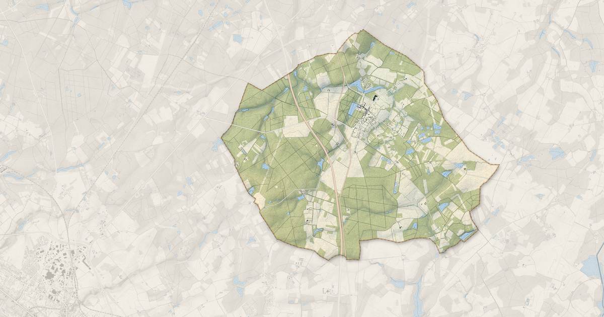 Portrait cartographique de La Bussière : relief, eau, forêts, bâti et voies, calculés à partir des données de l'IGN