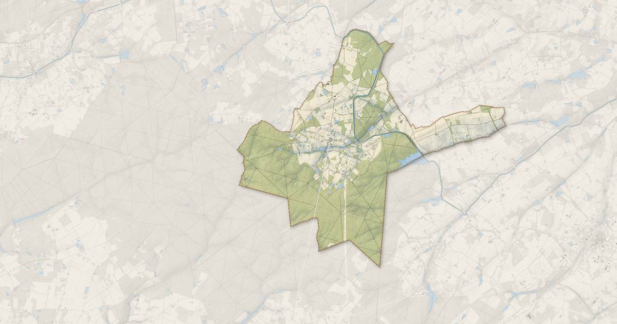 Portrait cartographique de Châtenoy : relief, eau, forêts, bâti et voies, calculés à partir des données de l'IGN