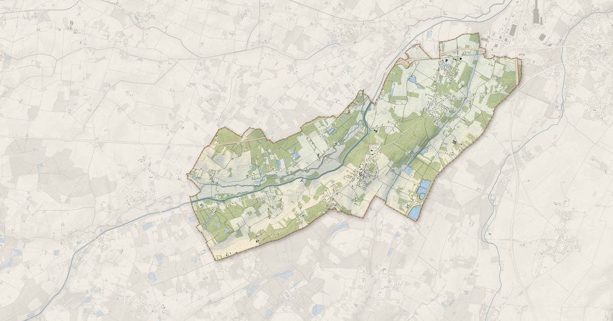 Portrait cartographique de Chevillon-sur-Huillard : relief, eau, forêts, bâti et voies, calculés à partir des données de l'IGN