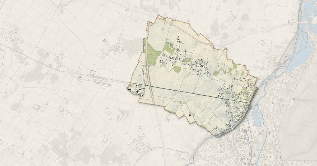 Portrait cartographique de Corquilleroy : relief, eau, forêts, bâti et voies, calculés à partir des données de l'IGN