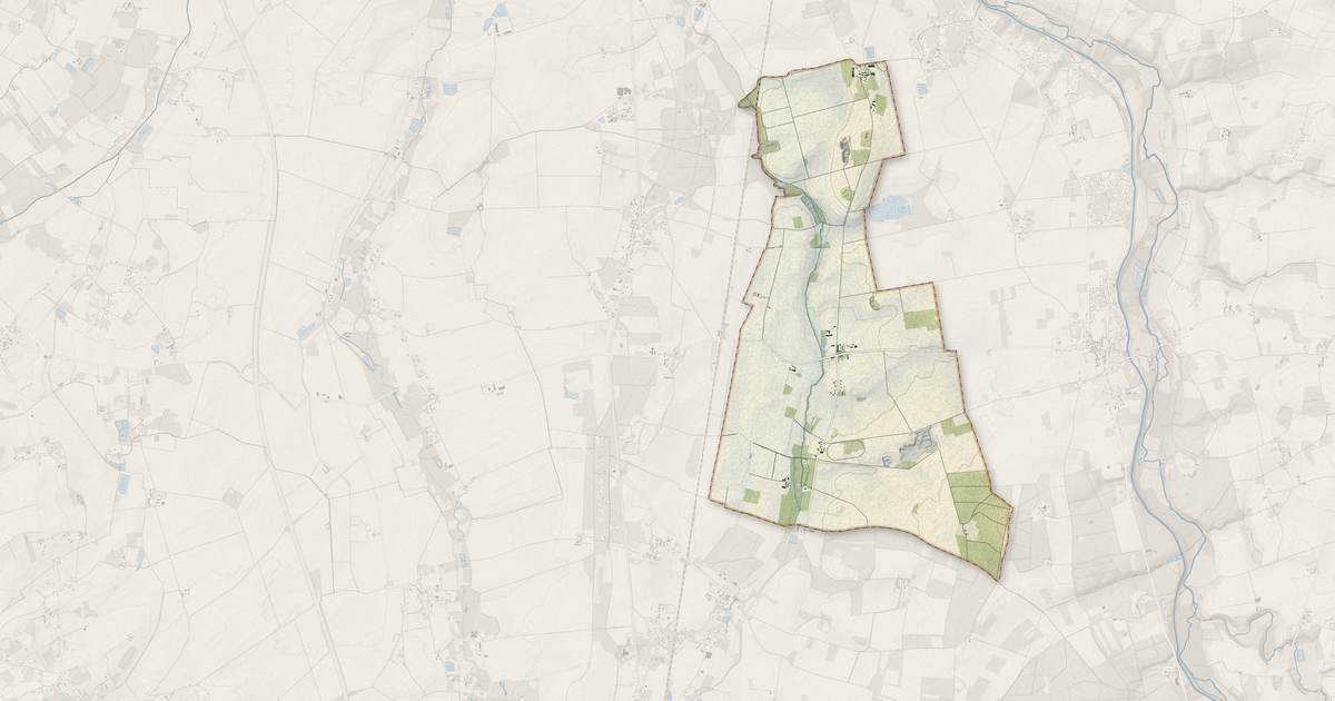 Portrait cartographique de Cortrat : relief, eau, forêts, bâti et voies, calculés à partir des données de l'IGN