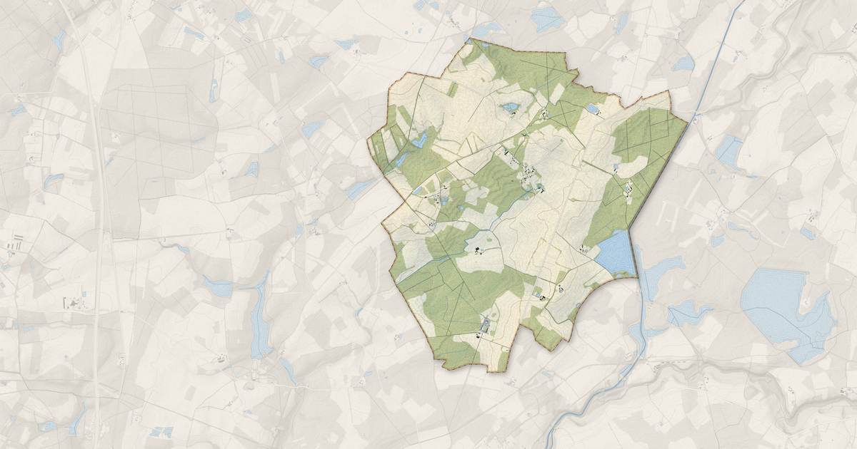 Portrait cartographique de Escrignelles : relief, eau, forêts, bâti et voies, calculés à partir des données de l'IGN