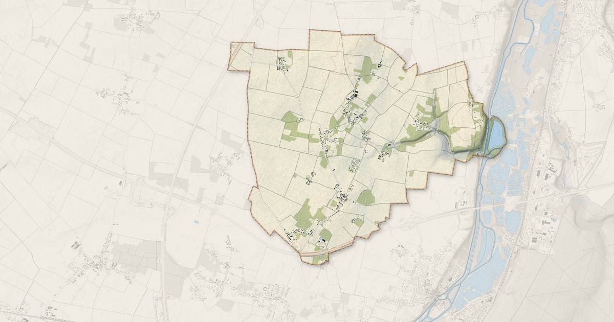 Portrait cartographique de Girolles : relief, eau, forêts, bâti et voies, calculés à partir des données de l'IGN