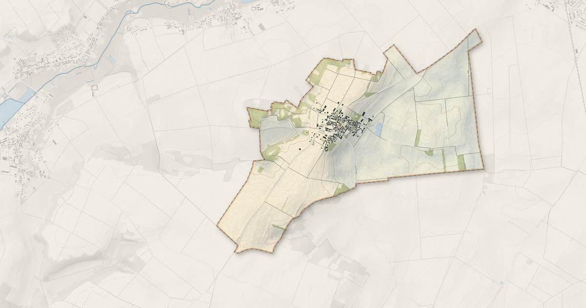 Portrait cartographique de Grangermont : relief, eau, forêts, bâti et voies, calculés à partir des données de l'IGN