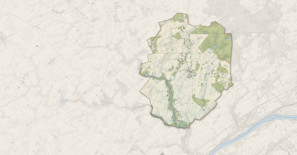 Portrait cartographique de Huisseau-sur-Mauves : relief, eau, forêts, bâti et voies, calculés à partir des données de l'IGN