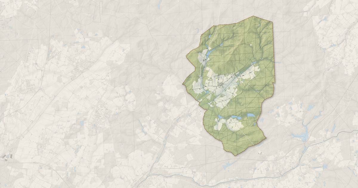 Portrait cartographique de Ingrannes : relief, eau, forêts, bâti et voies, calculés à partir des données de l'IGN