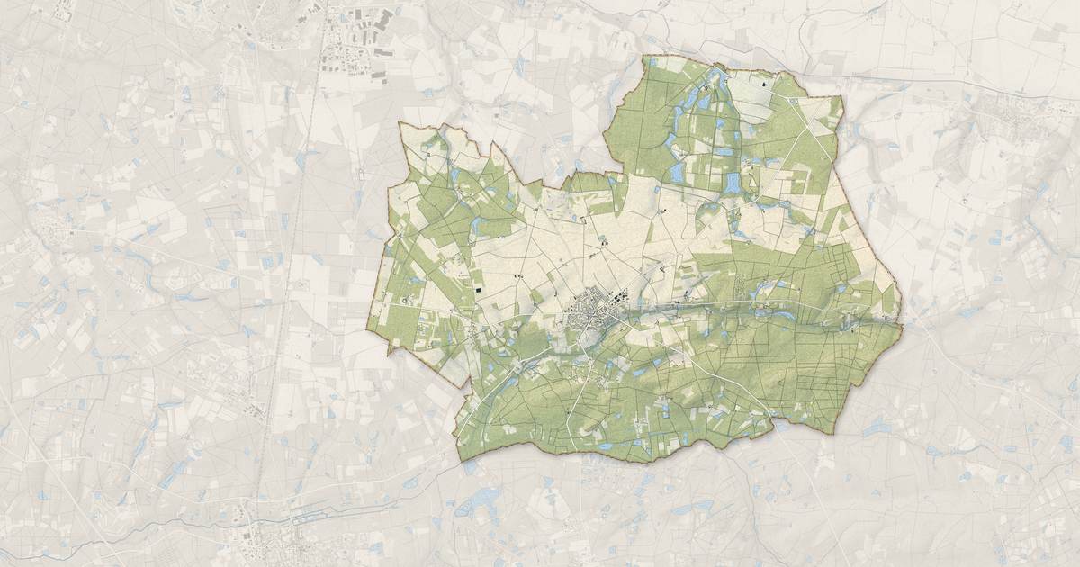 Portrait cartographique de Marcilly-en-Villette : relief, eau, forêts, bâti et voies, calculés à partir des données de l'IGN