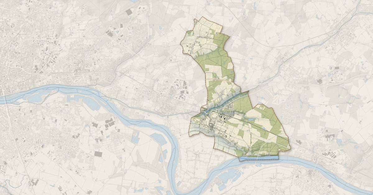 Portrait cartographique de Mardié : relief, eau, forêts, bâti et voies, calculés à partir des données de l'IGN