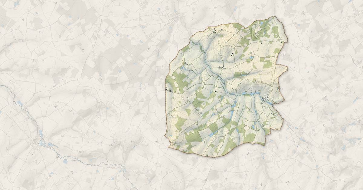 Portrait cartographique de Pierrefitte-ès-Bois : relief, eau, forêts, bâti et voies, calculés à partir des données de l'IGN