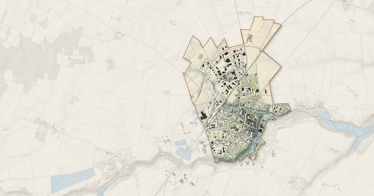 Portrait cartographique de Pithiviers : relief, eau, forêts, bâti et voies, calculés à partir des données de l'IGN