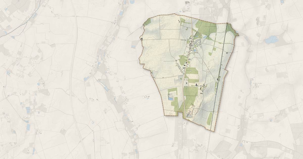 Portrait cartographique de Solterre : relief, eau, forêts, bâti et voies, calculés à partir des données de l'IGN