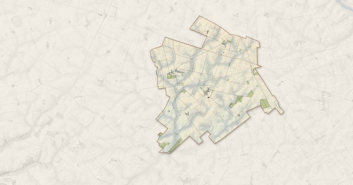 Portrait cartographique de Villamblain : relief, eau, forêts, bâti et voies, calculés à partir des données de l'IGN