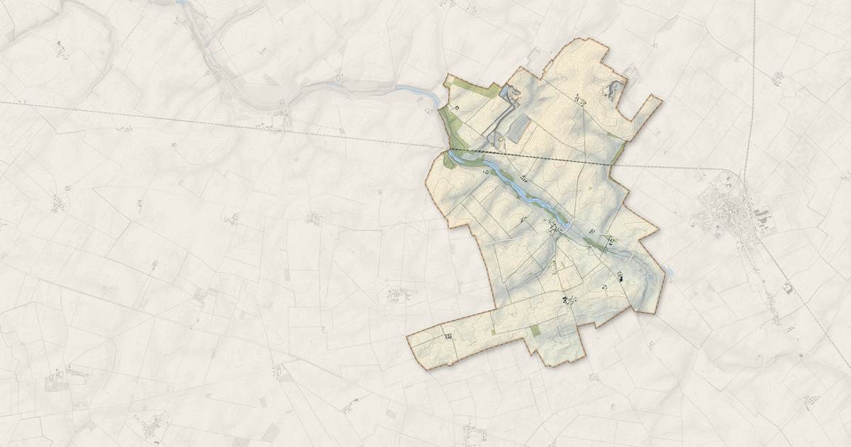 Portrait cartographique de Villeneuve-sur-Conie : relief, eau, forêts, bâti et voies, calculés à partir des données de l'IGN