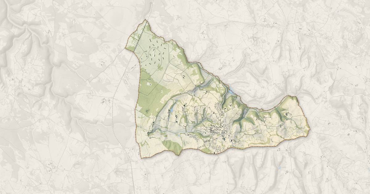 Portrait cartographique de Alvignac : relief, eau, forêts, bâti et voies, calculés à partir des données de l'IGN