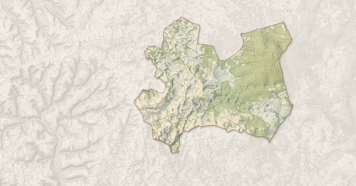 Portrait cartographique de Caniac-du-Causse : relief, eau, forêts, bâti et voies, calculés à partir des données de l'IGN