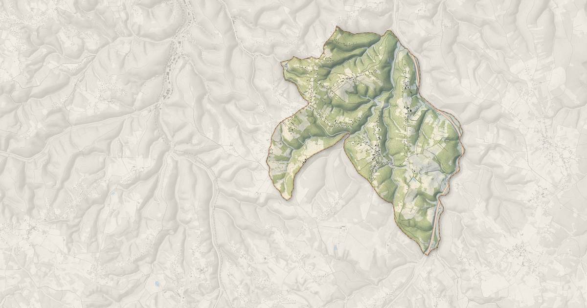 Portrait cartographique de Flaujac-Poujols : relief, eau, forêts, bâti et voies, calculés à partir des données de l'IGN