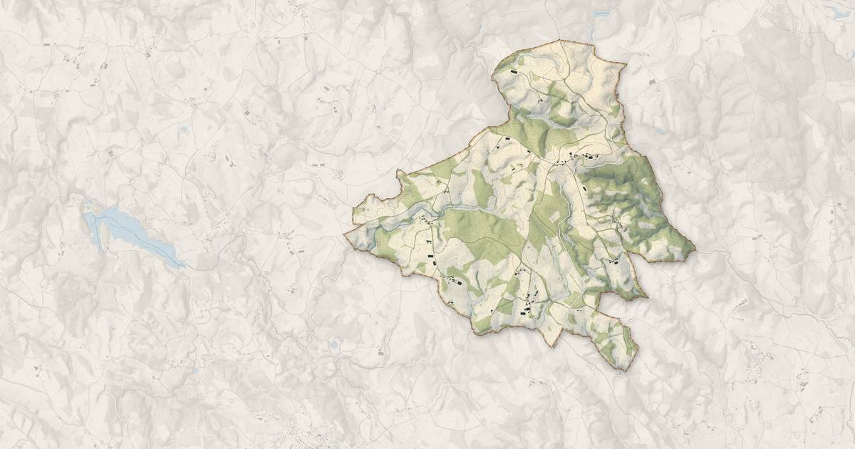 Portrait cartographique de Labastide-du-Haut-Mont : relief, eau, forêts, bâti et voies, calculés à partir des données de l'IGN