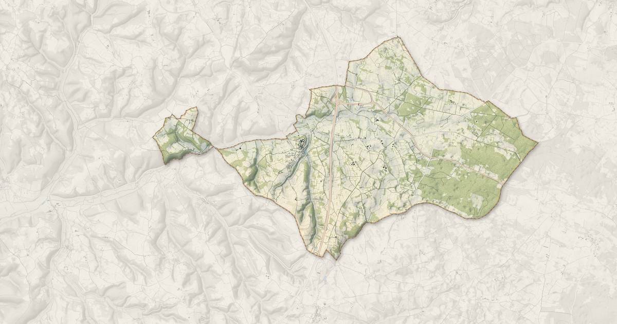 Portrait cartographique de Montfaucon : relief, eau, forêts, bâti et voies, calculés à partir des données de l'IGN