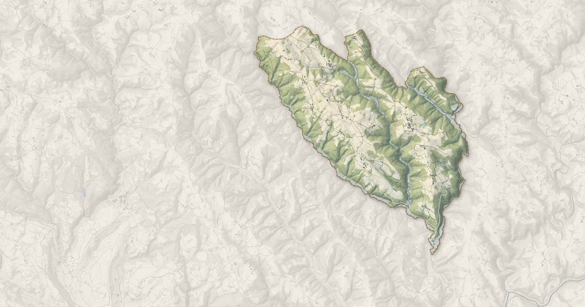 Portrait cartographique de Prendeignes : relief, eau, forêts, bâti et voies, calculés à partir des données de l'IGN